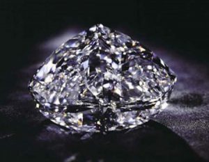 خریدجواهر،تراش دادن الماس،فروش انگشتر،زمردکلمبیا،یاقوت برمه،دستبند الماس